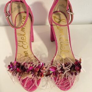 *NWOT* Sam Edelman Vibrant Pink Feathered Heels